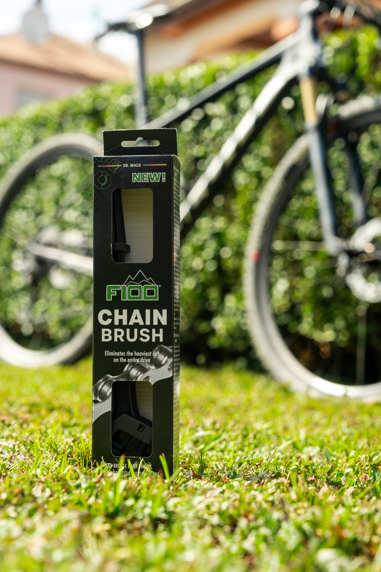 F100 Chain Brush